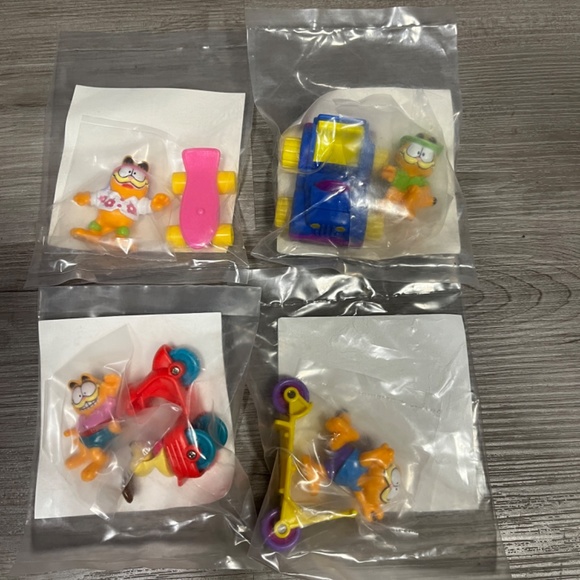 Vintage McDonald’s Garfield Complete Set Brand New - Picture 2 of 2